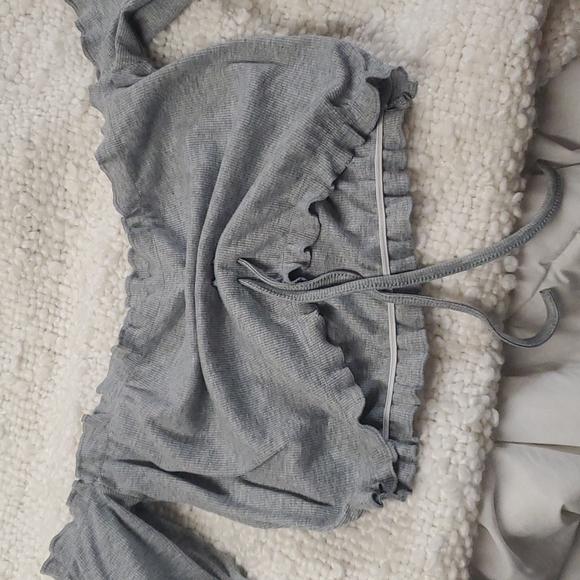 Adjustable front off the shoulder crop top - Picture 4 of 4